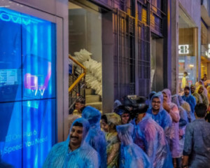 那些烈日下的排隊、等待，是一加在國內(nèi)的第一次大狂歡